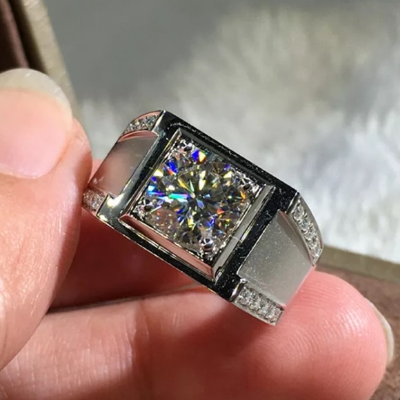 Other - NEW* Men’s 925 Silver Wedding Band